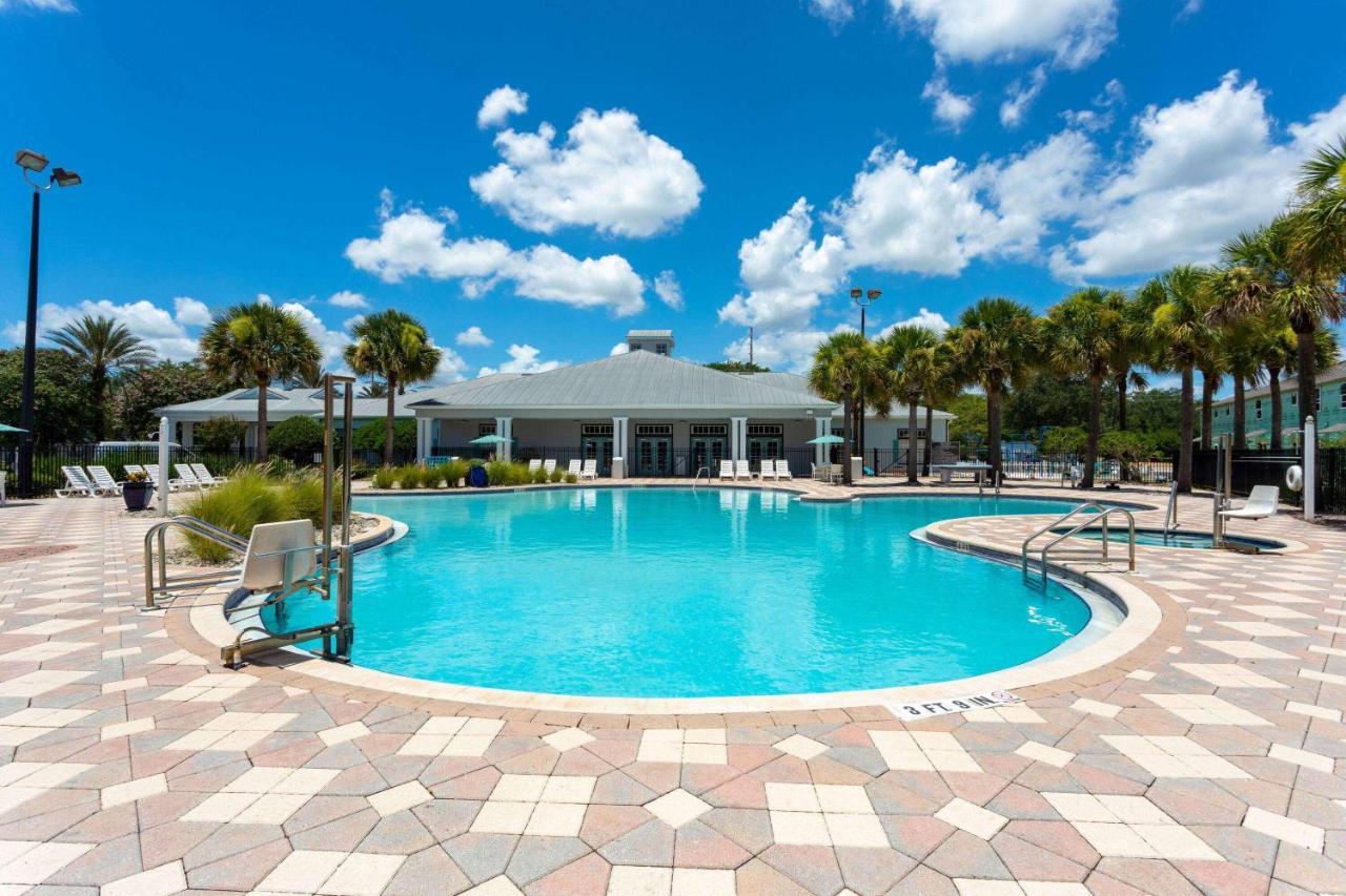 Festiva Orlando Resort Celebration A Ramada By Wyndham Kissimmee Buitenkant foto