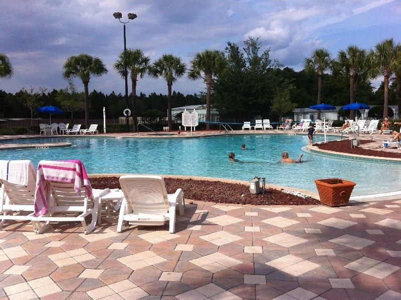 Festiva Orlando Resort Celebration A Ramada By Wyndham Kissimmee Buitenkant foto